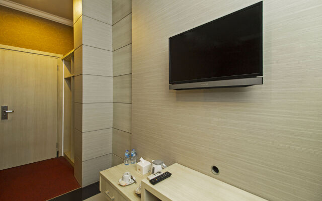 RedDoorz @ Kebayoran Lama