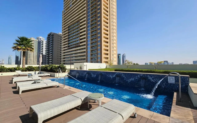 Vacay lettings Upgraded studio at Damac tower JVC