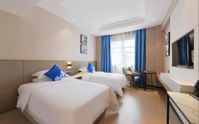 雅斯特酒店(巴马汽车总站店)