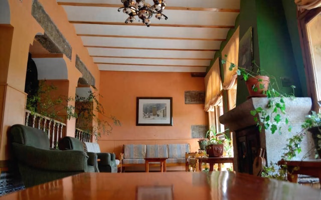Hospedium Hostal Almanzor