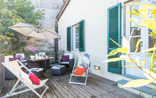 Varenne Open Terrace and Private Parking