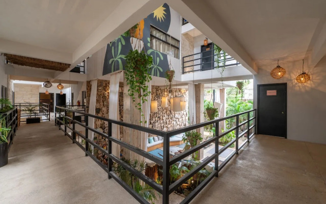 Mayan Monkey Hotel & Hostel Tulum