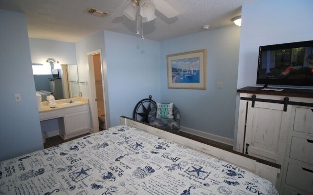 Sugar Beach 372 by RedAwning