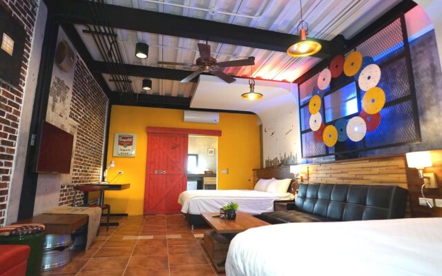 7M2 Hostel