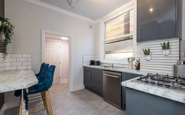 Host Apartments Seel St Townhouse Apt I