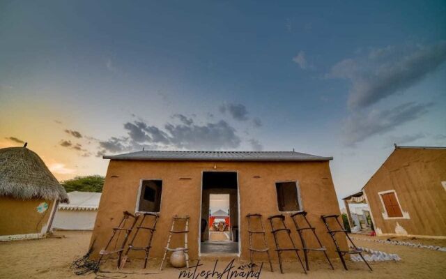 Maharaja Desert Camp