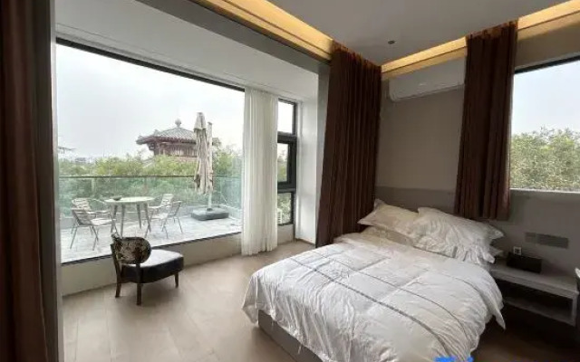 Yimei Bieyuan.