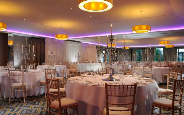 Radisson Sas Hotel And Spa