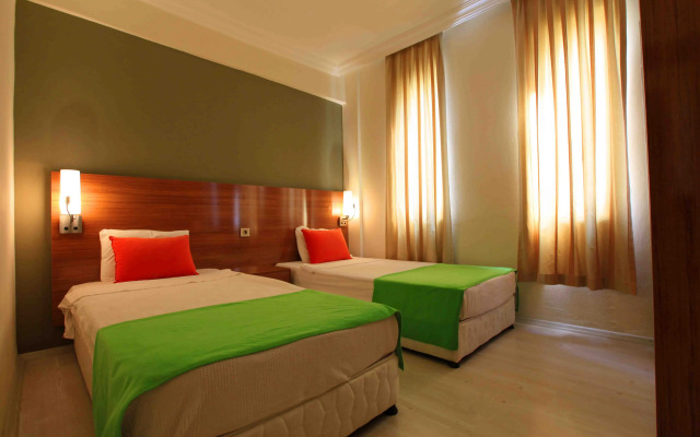 Sunlight Garden Hotel
