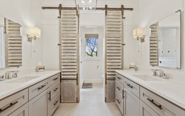 The Above Signature Estate 5 Bedroom Estate