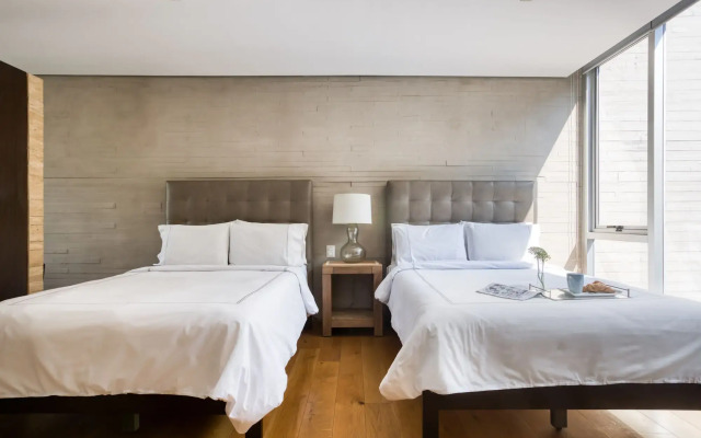 AR 218 Hotel by ULIV