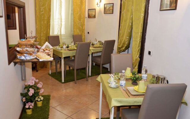 Bed & Breakfast A Castel Capuano