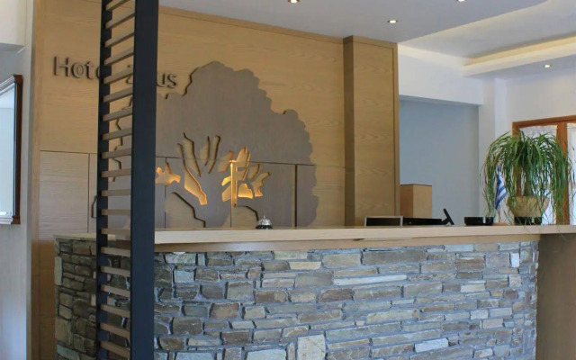Zeus Hotel