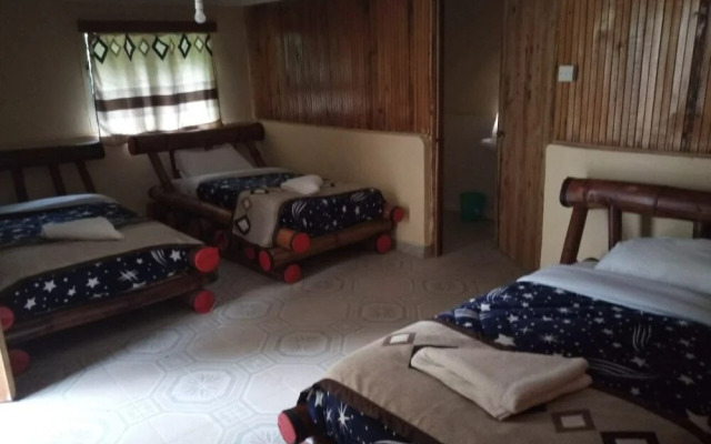 Mara Topi Safari Lodge