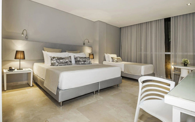 OZ Hotel