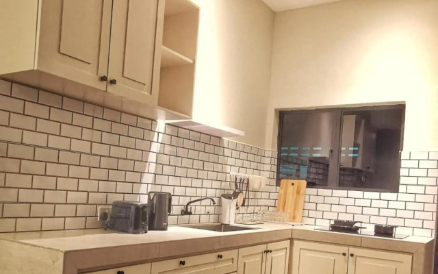 One Life Four Season Waterpark Guest House Manhattan Condominium