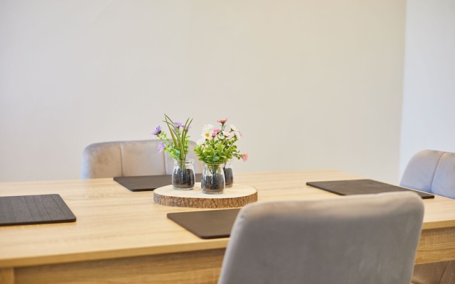 Host Stay Highwood Avenue
