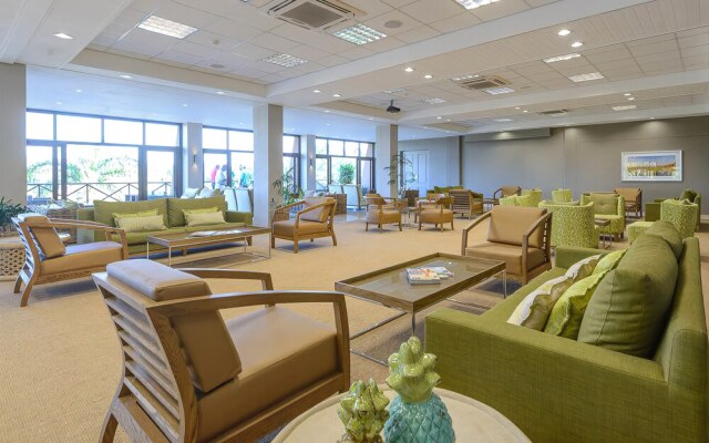 San Lameer Villa Rentals Three Bedroom Luxury 13908