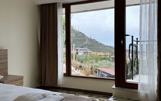 Era Holiday Hotel