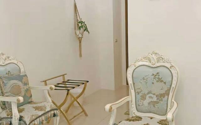 Forest Deer Black Tea Homestay