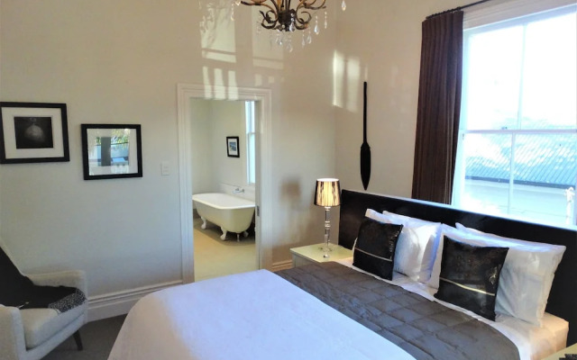Andelin Guest House