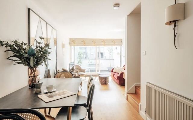 3 Bdrm Notting Hill Mews House - 2 Balconies