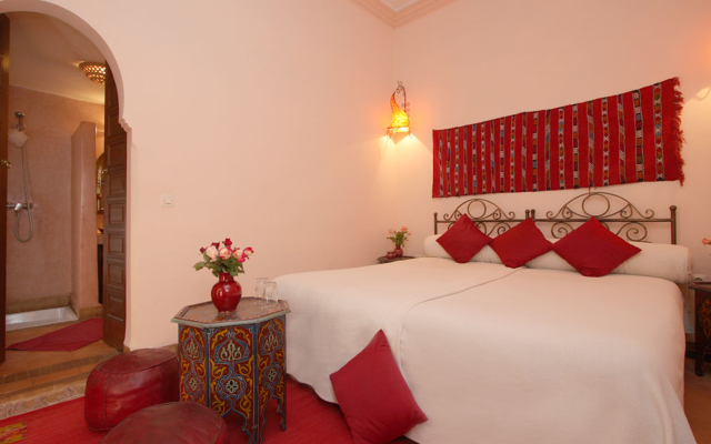 Riad Amina