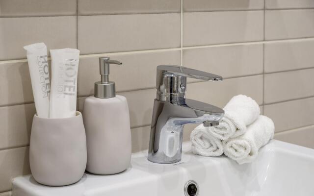 Апартаменты на улице Комиссаржевской 8