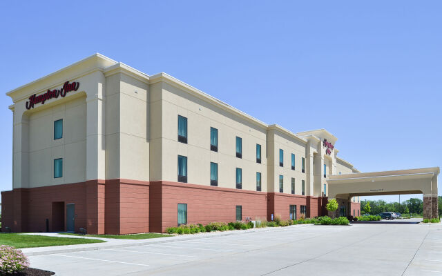 Hampton Inn Clinton, IA
