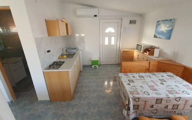 Gavro - 20 m From the sea - A2