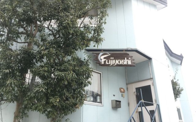Fujiyoshi