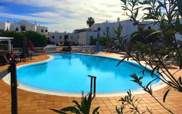 Comfortable Duplex in Costa Teguise, Near the Beach and Restaurants