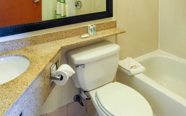Quality Inn Cranberry Township