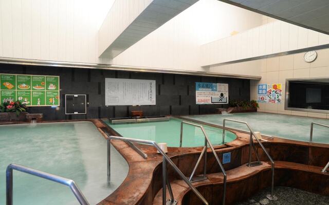 Nikoh Capsule Hotel Refre - Hostel - Caters to Men