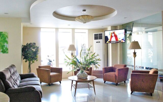 ZEN Rooms G Bawakaraeng 121