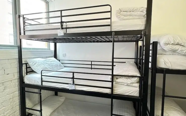 Rahman Hostel - Manchester