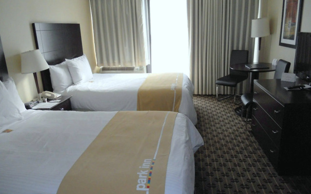 Park Inn & Suites by Radisson, Vancouver