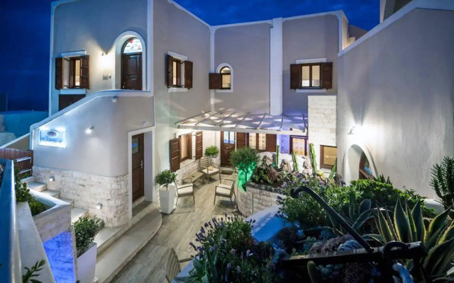 Santorini Suite Home