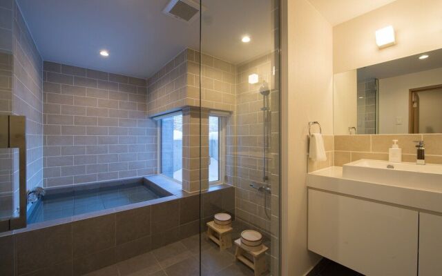 Chalet Luma by Hokkaido Tracks