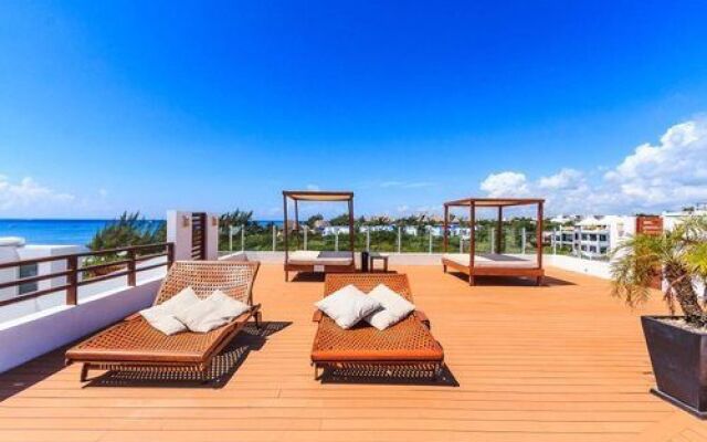 Mujeres Bailando by NAS