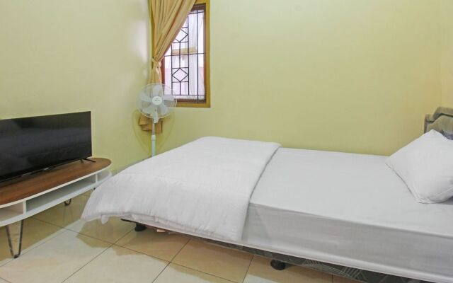 OYO 91777 Kemuning Guesthouse