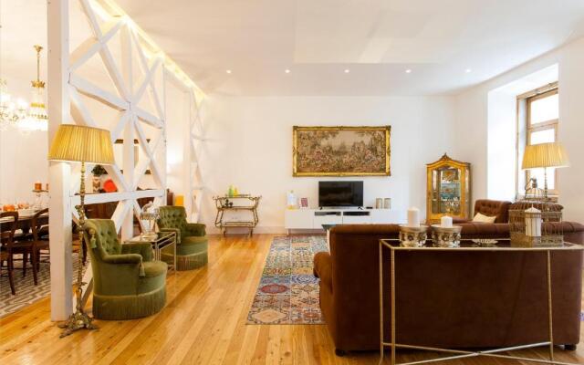 Chiado 4-Bedroom Flat
