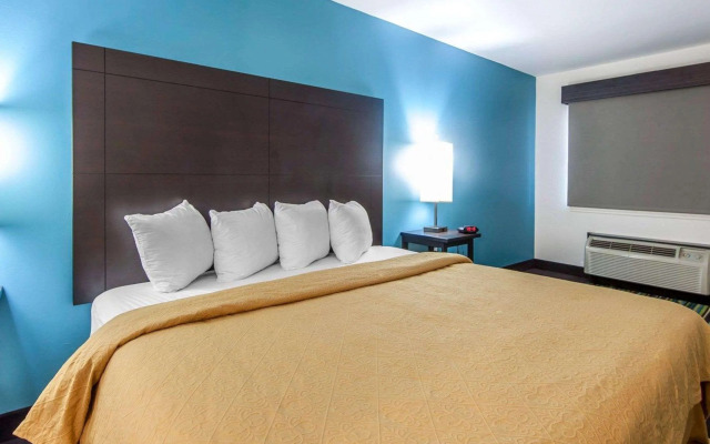 Quality Inn & Suites