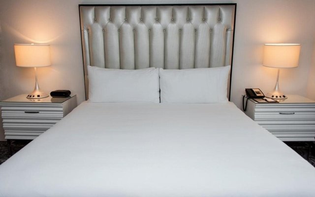 DoubleTree by Hilton Hotel Tallahassee