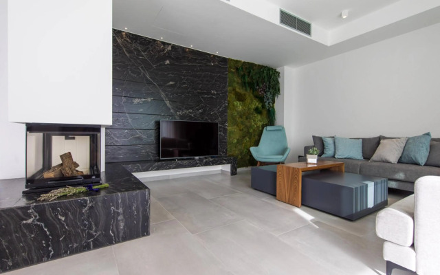 Luxury Villa Helios 5*