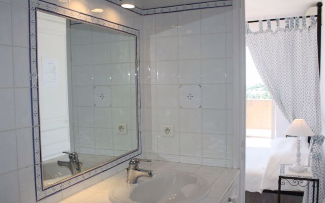 Holiday Home Yalou (CAV100)