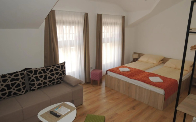 Hotel Logavina 8