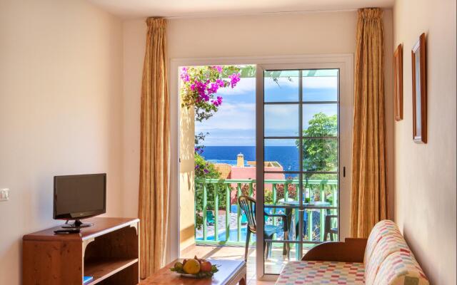Apartamentos la Caleta