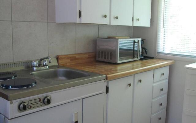 Edgewater Motel & Campground