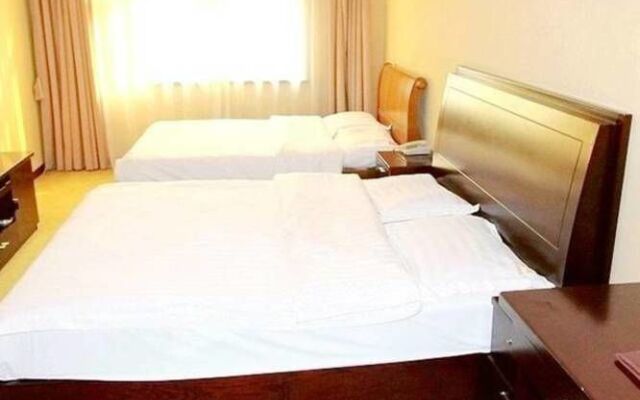 Zhuhui Business Hotel - Qingdao